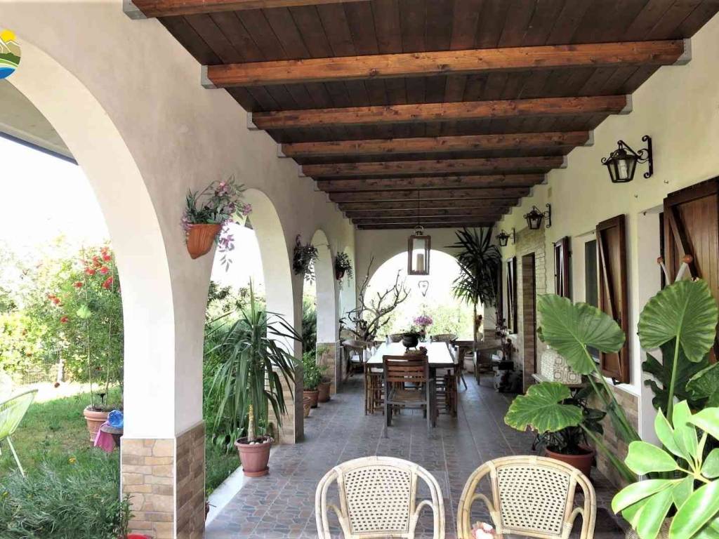 Villa a Pineto in Via Madonna, 73 - Foto 3