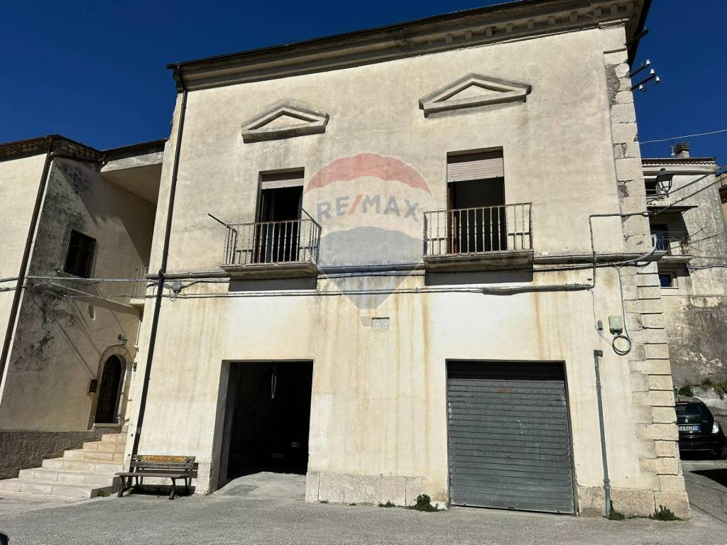 Casa indipendente a Colli a volturno in Via Piazza Michele De Iorio - Foto 2