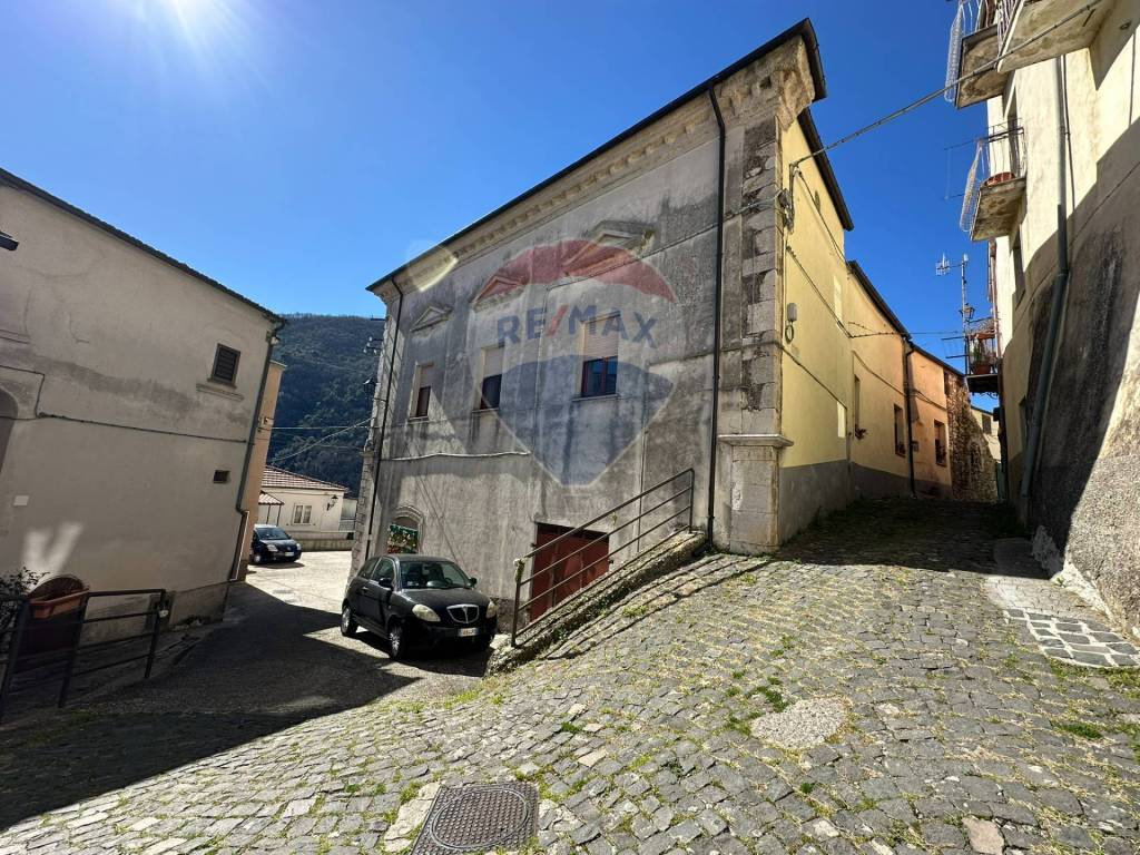 Casa indipendente a Colli a volturno in Via Piazza Michele De Iorio - Foto 5