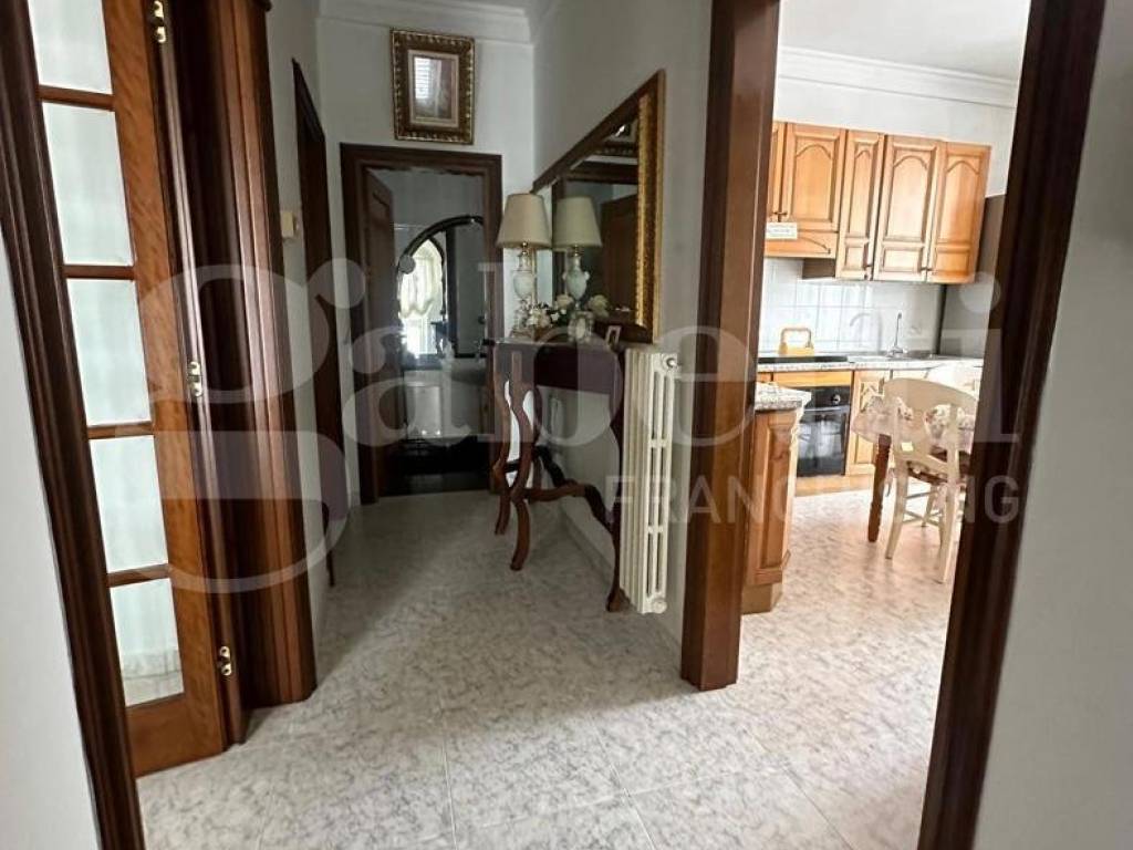 Casa indipendente a Ostuni in C.so Giuseppe Garibaldi - Foto 4