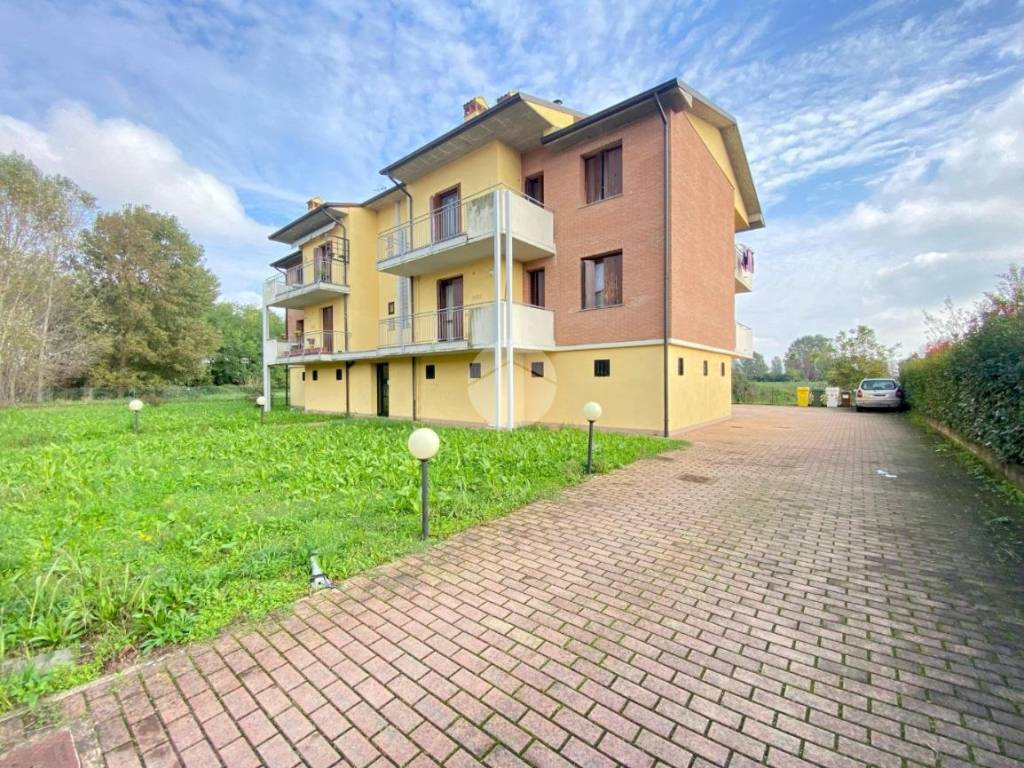 Palazzo / stabile a Cremona in Via Invalidi del Lavoro, 42 - Foto 3