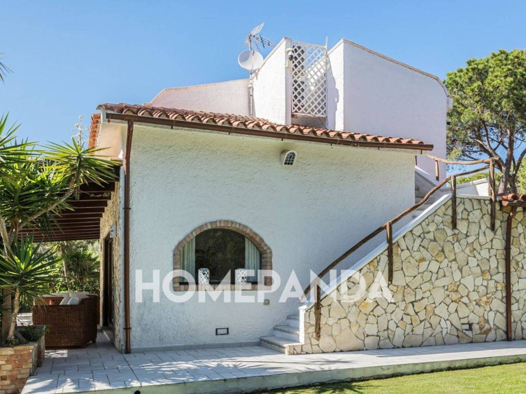 Villa a Pula in Viale dei Delfini, 26 - Foto 4