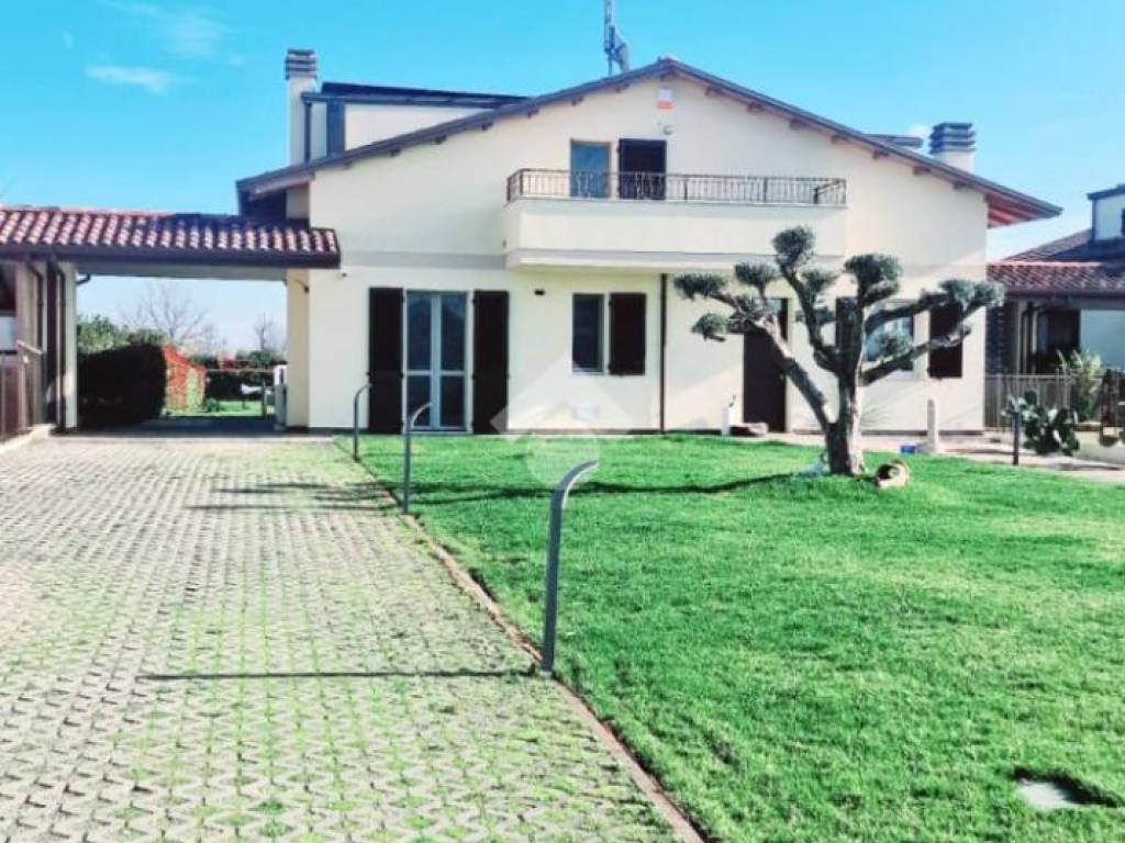 Villa a Rimini in Via Delle Cascine - Foto 2