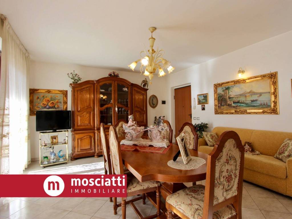 Appartamento a Matelica in Via Razzanti - Foto 4