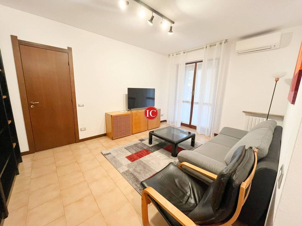 Appartamento a Lodi in Via Agostino da Lodi, 7 - Foto 2