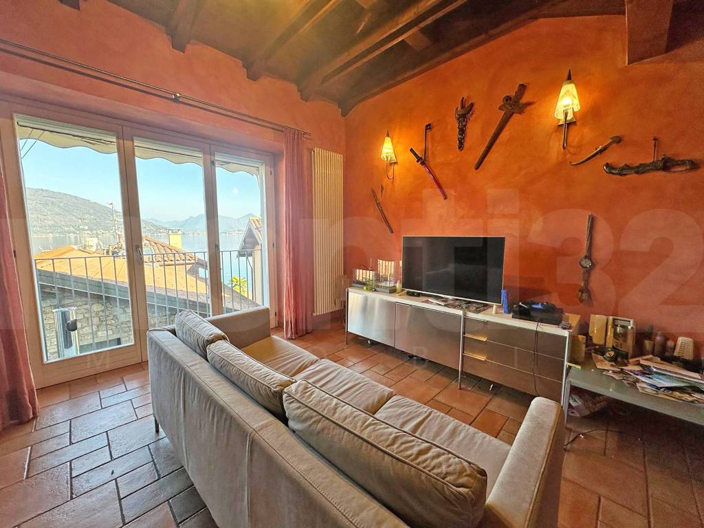 Casa indipendente a Baveno in Via Giuseppe Mazzini - Foto 3