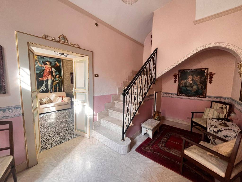 Casa indipendente a Avola in Via Camillo Benso di Cavour, 13 - Foto 2