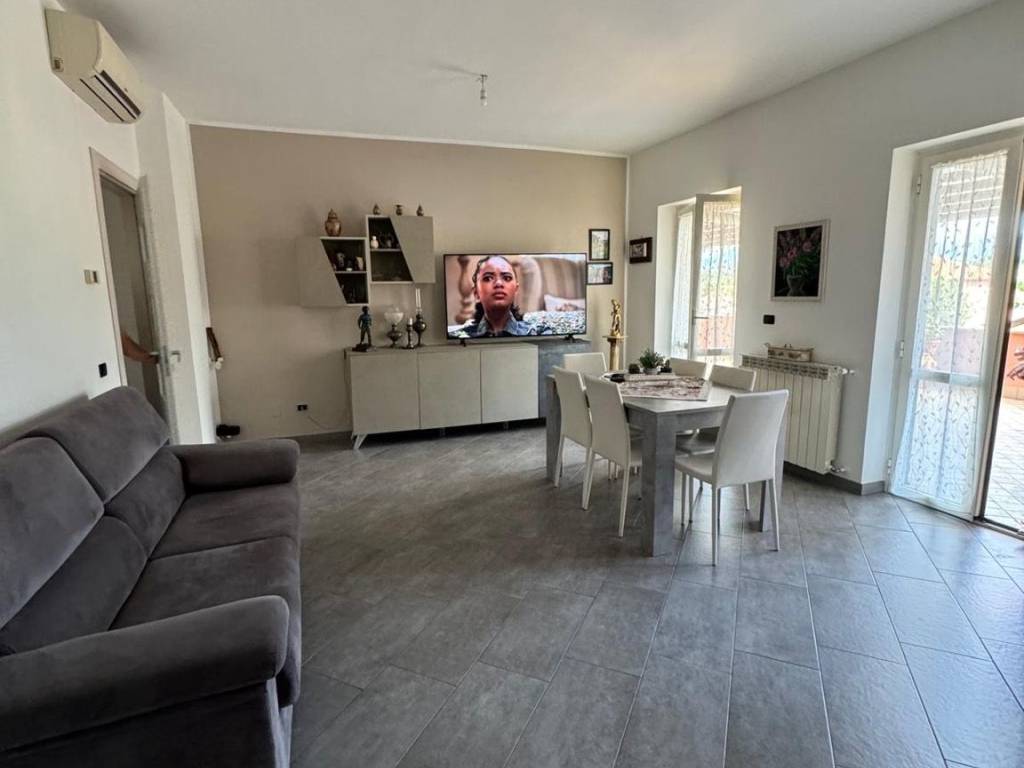 Appartamento a Scoppito in Via Roma, 266 - Foto 3