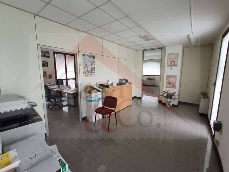 Immobile a Modena in Viale Italia - Foto 3