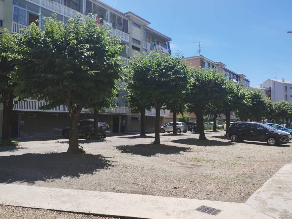 Appartamento a Vercelli in Via Francesco Baracca, 70 - Foto 4