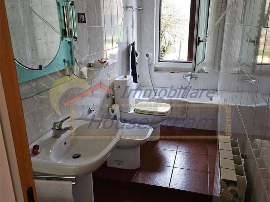Casa indipendente a Castelletto sopra ticino - Foto 5