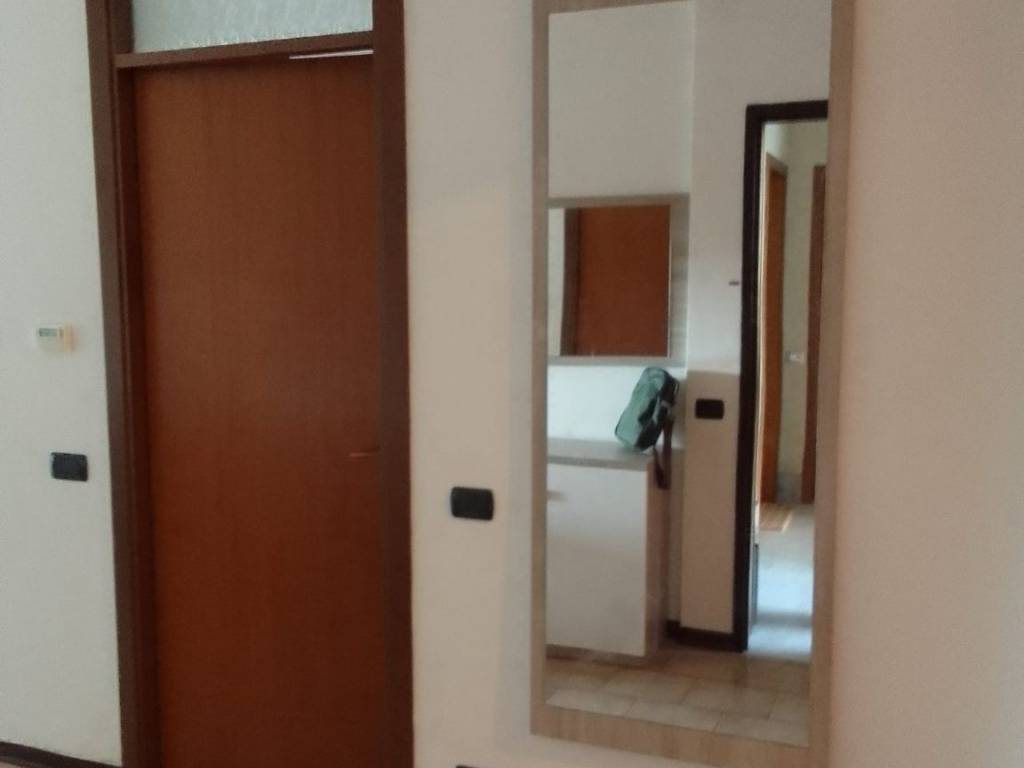 Appartamento a Novara in Via Monte San Gabriele - Foto 5