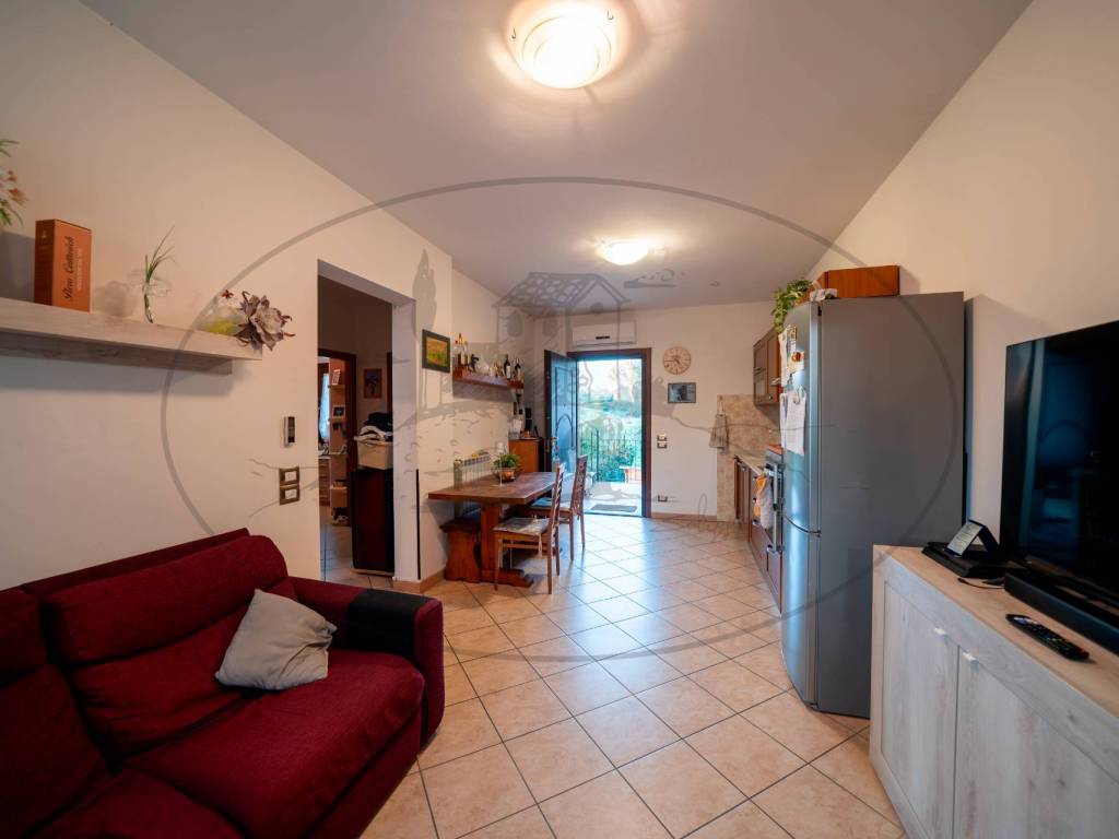 Appartamento a Castelfranco piandisco in Via Lombardia - Foto 2