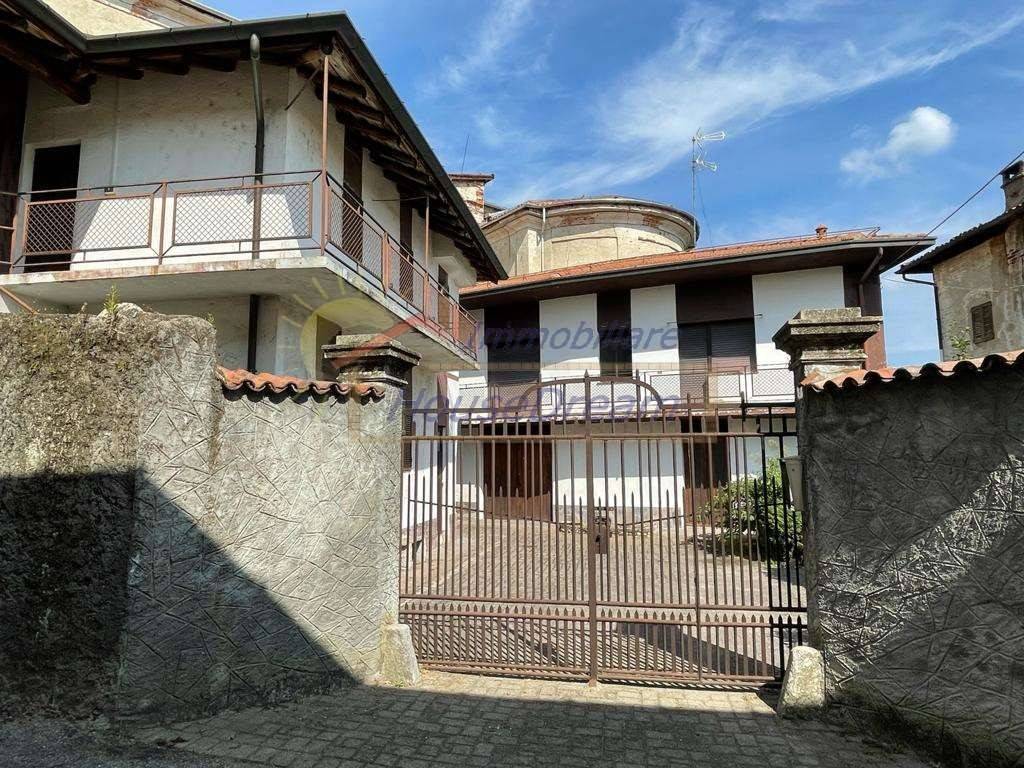 Rustico / casale a Castelletto sopra ticino - Foto 2