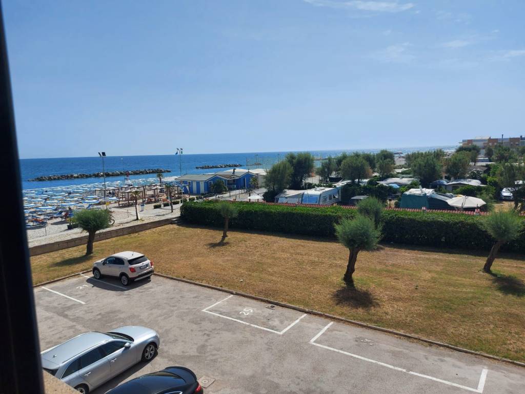Appartamento a Fano in Viale Alcide De Gasperi - Foto 2