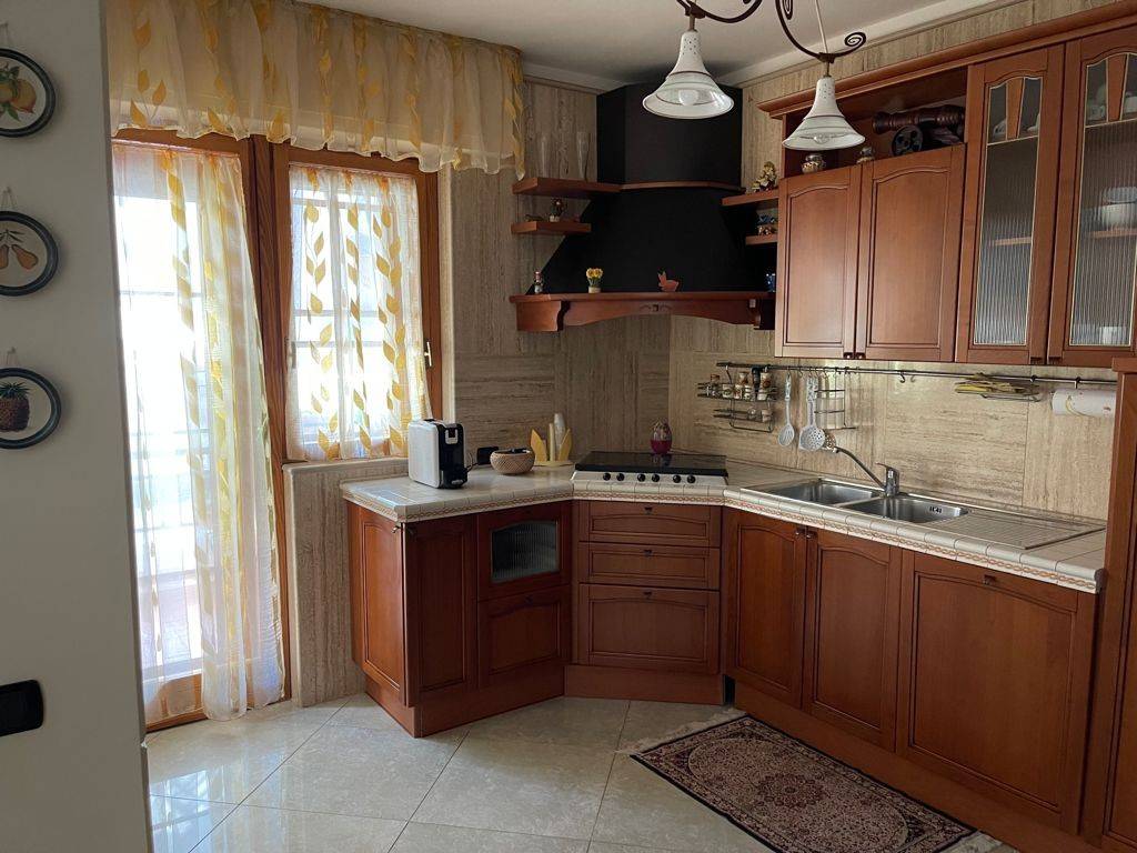 Villa a Margherita di savoia in Corso Vittorio Emanuele, 205 - Foto 4