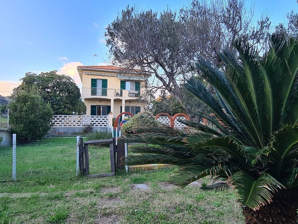 Appartamento a Celle ligure in Via Roglio, 1 - Foto 2