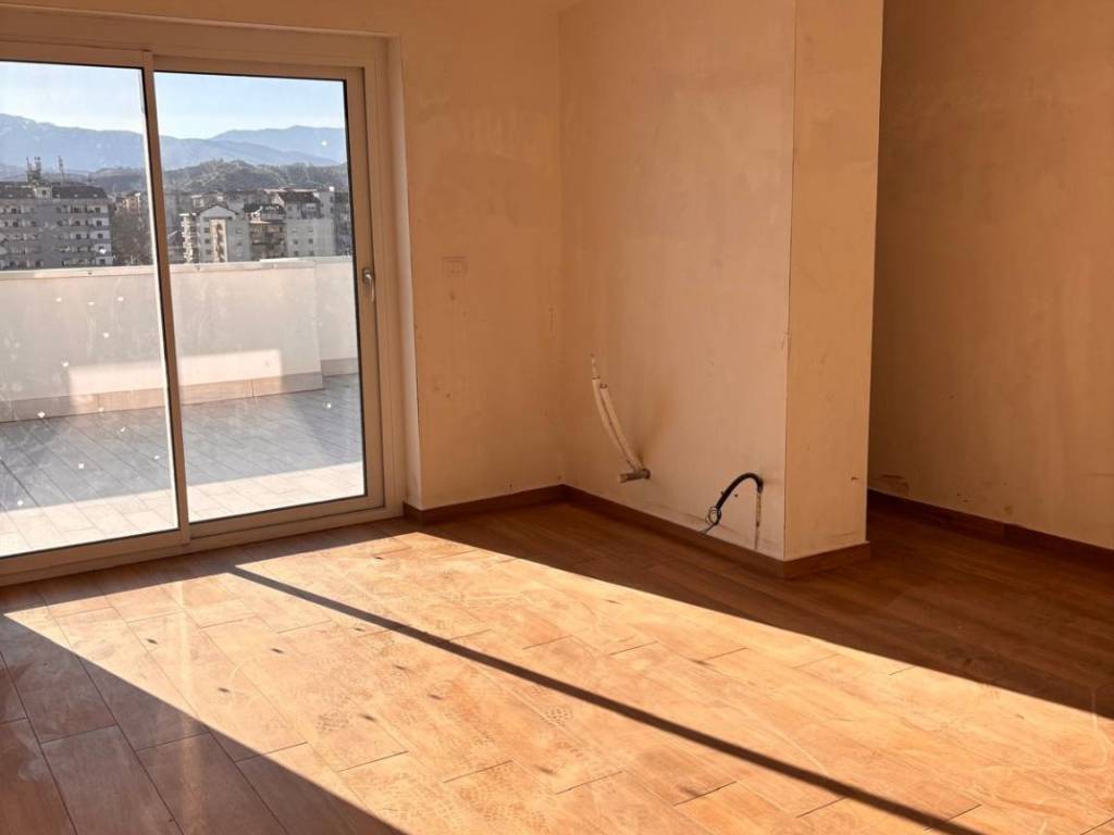 Appartamento a Cosenza in Viale Giacomo Mancini - Foto 5