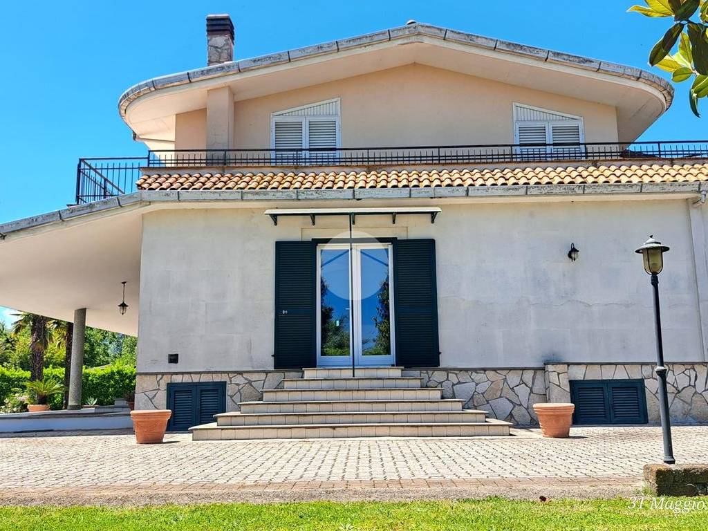 Villa a Frosinone in Via Casale, 10 - Foto 3