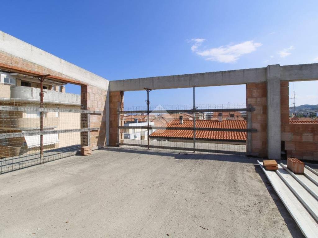 Palazzo / stabile a Alba adriatica in Via dei Salici - Foto 3