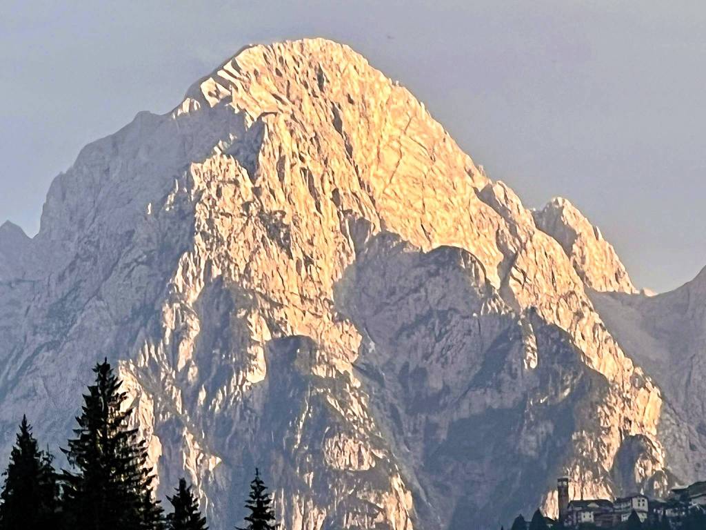 Palazzo / stabile a Comelico superiore in Via Caduti di Cima Vallona - Foto 2