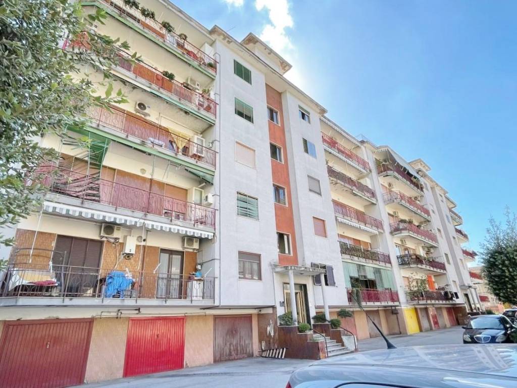 Appartamento a Maddaloni in Via Mario Sena - Foto 5