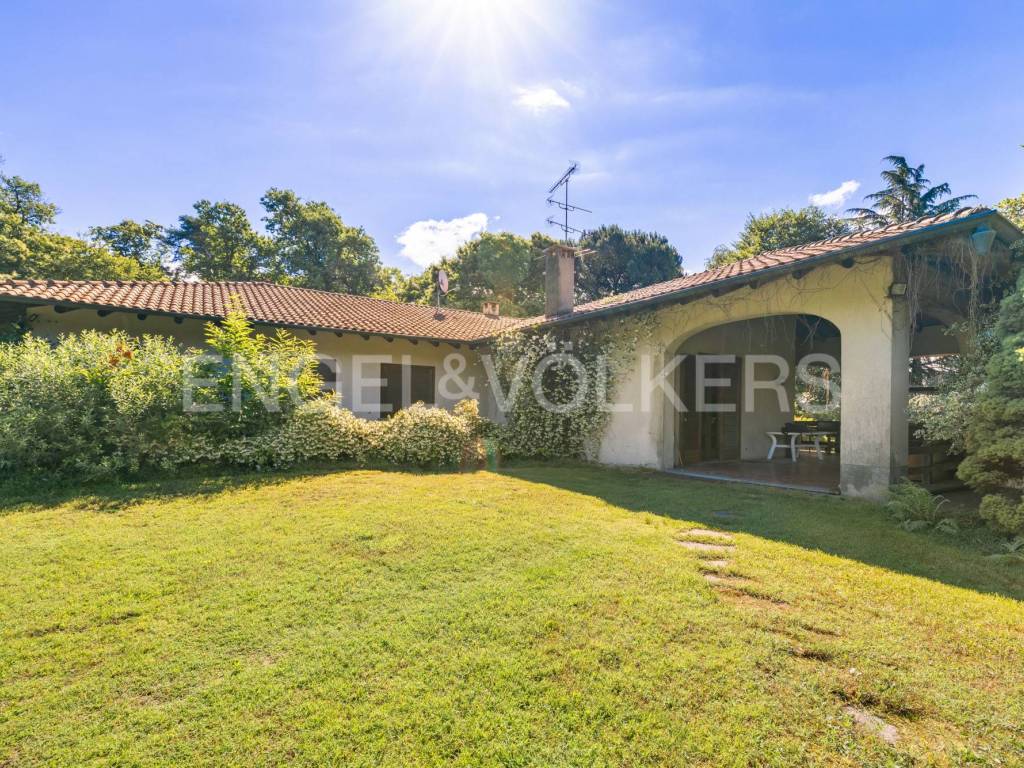 Villa a Golasecca in Viale Europa, 16 - Foto 2