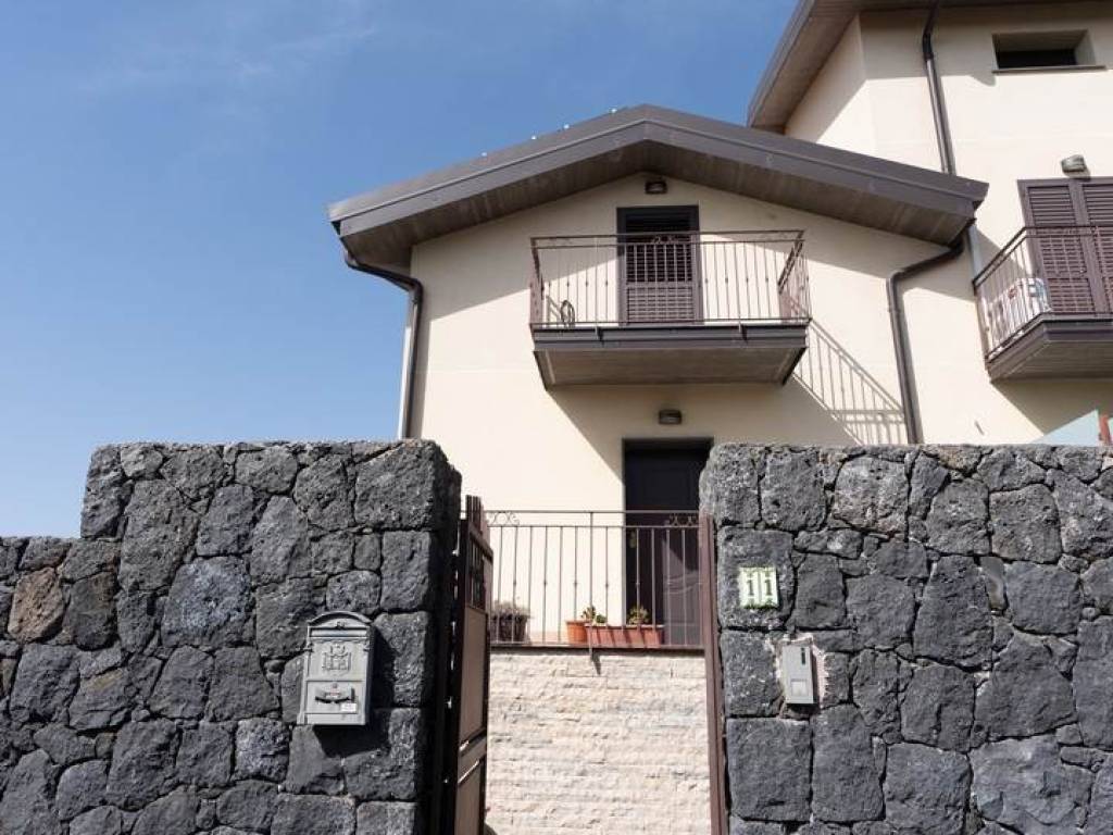 Villa a San giovanni la punta in Via Catanzaro , 11 - Foto 3