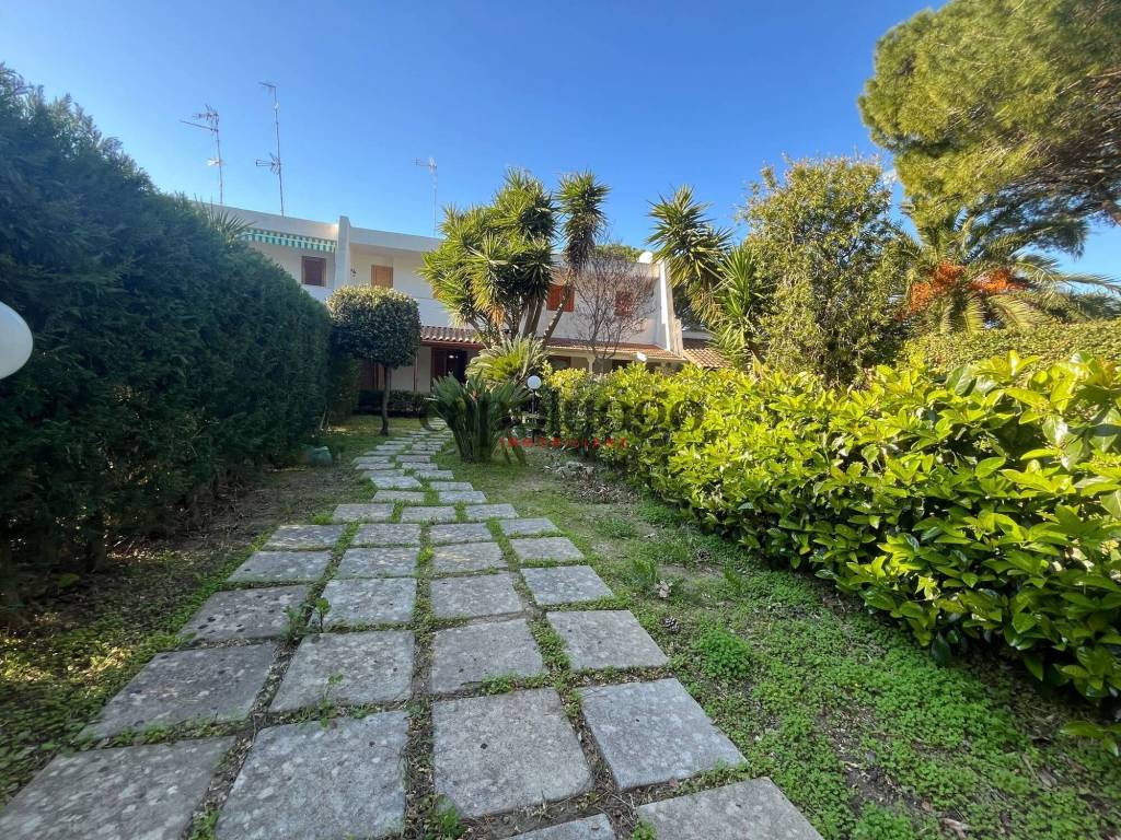 Villetta a schiera a Melendugno in Viale dei Palmizi - Foto 3