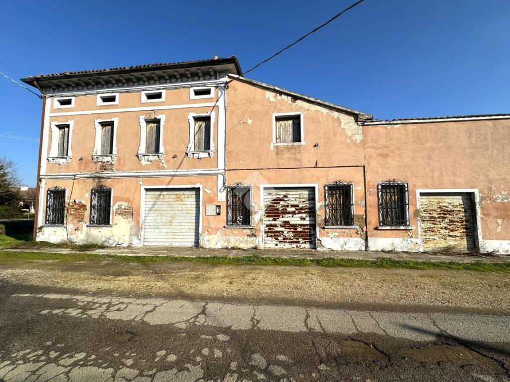 Casa indipendente a Schivenoglia in Via Argine, 22 - Foto 3