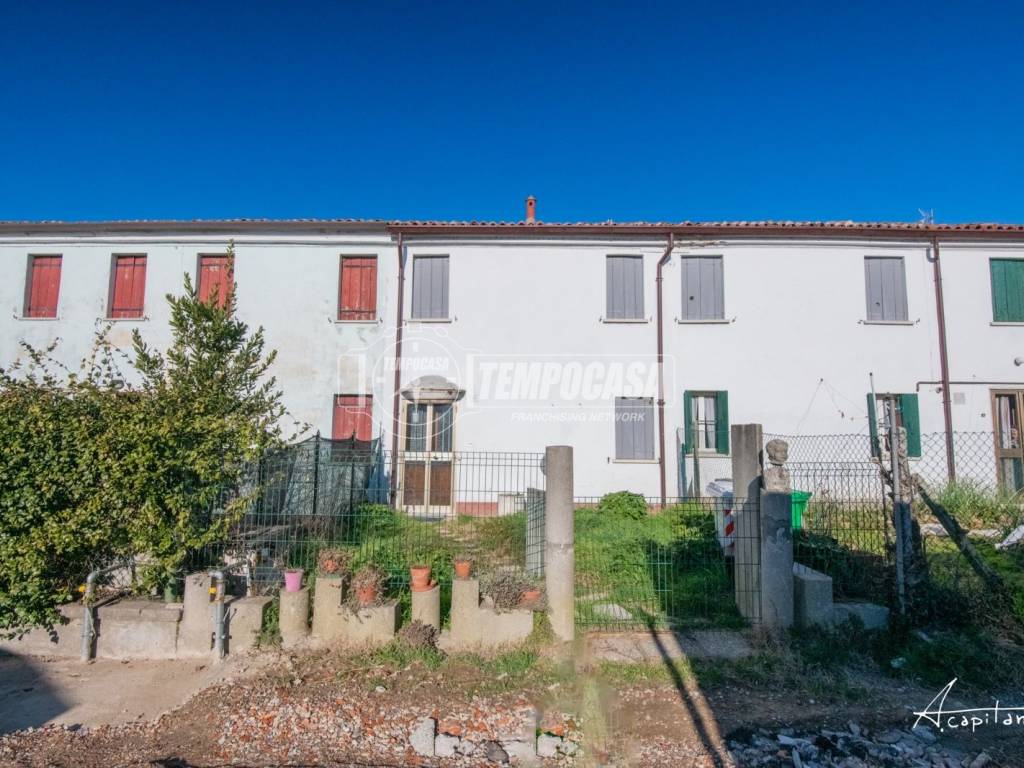 Casa indipendente a Rovigo in Via Vincenzo Chiarugi 89 - Foto 3