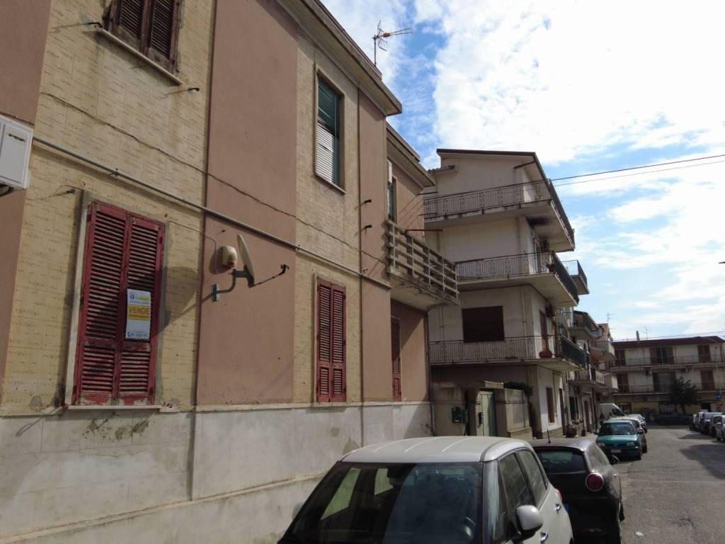 Appartamento a Siderno in Via Sabotino - Foto 3