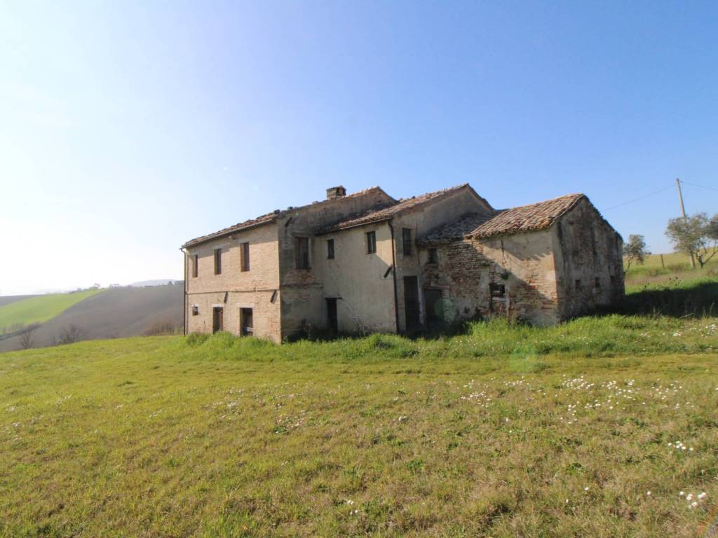 Rustico / casale a Maiolati spontini in Via Monteschiavo - Foto 2