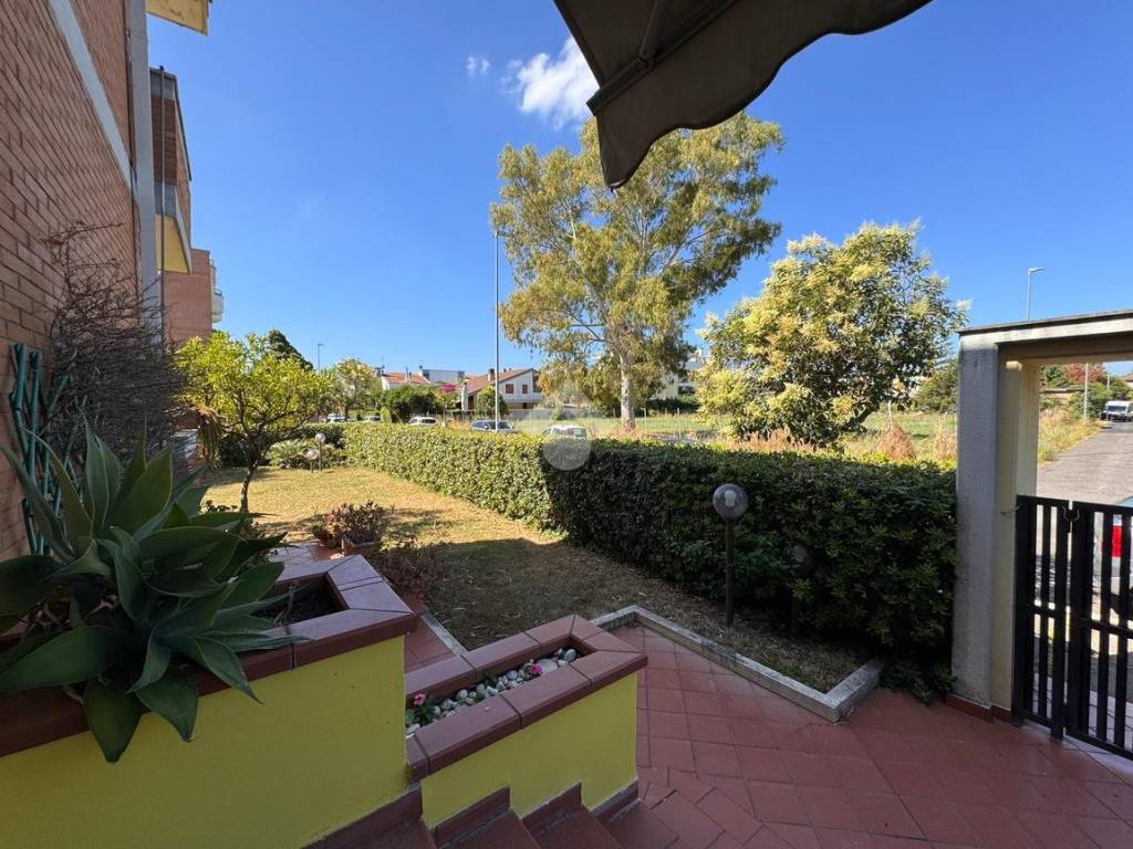 Villa a Latina in Via Abruzzo, 81 - Foto 5