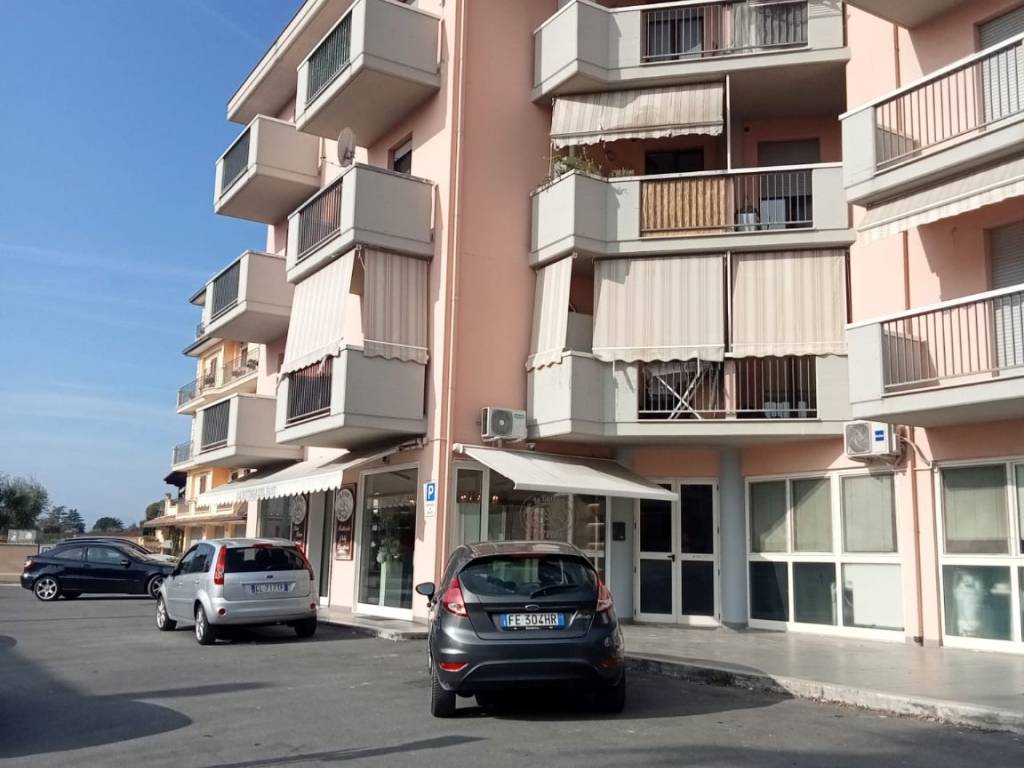 Appartamento a Monsampolo del tronto in Via Giuseppe Parini, 12 - Foto 2