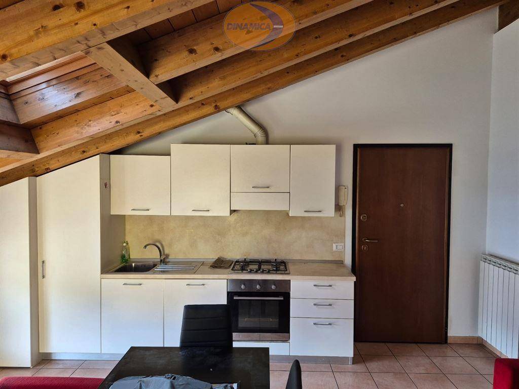 Appartamento a Calco in Via San Vigilio - Foto 3