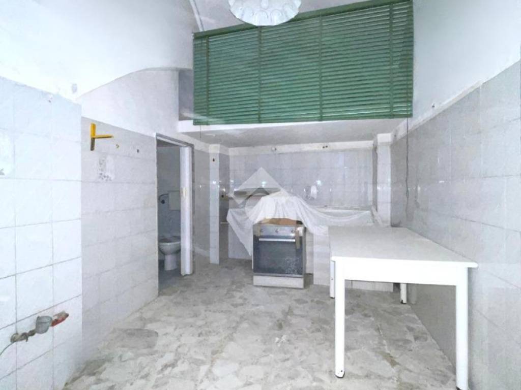 Appartamento a Barletta in Via Alessandro D'Andrea, 17 - Foto 5