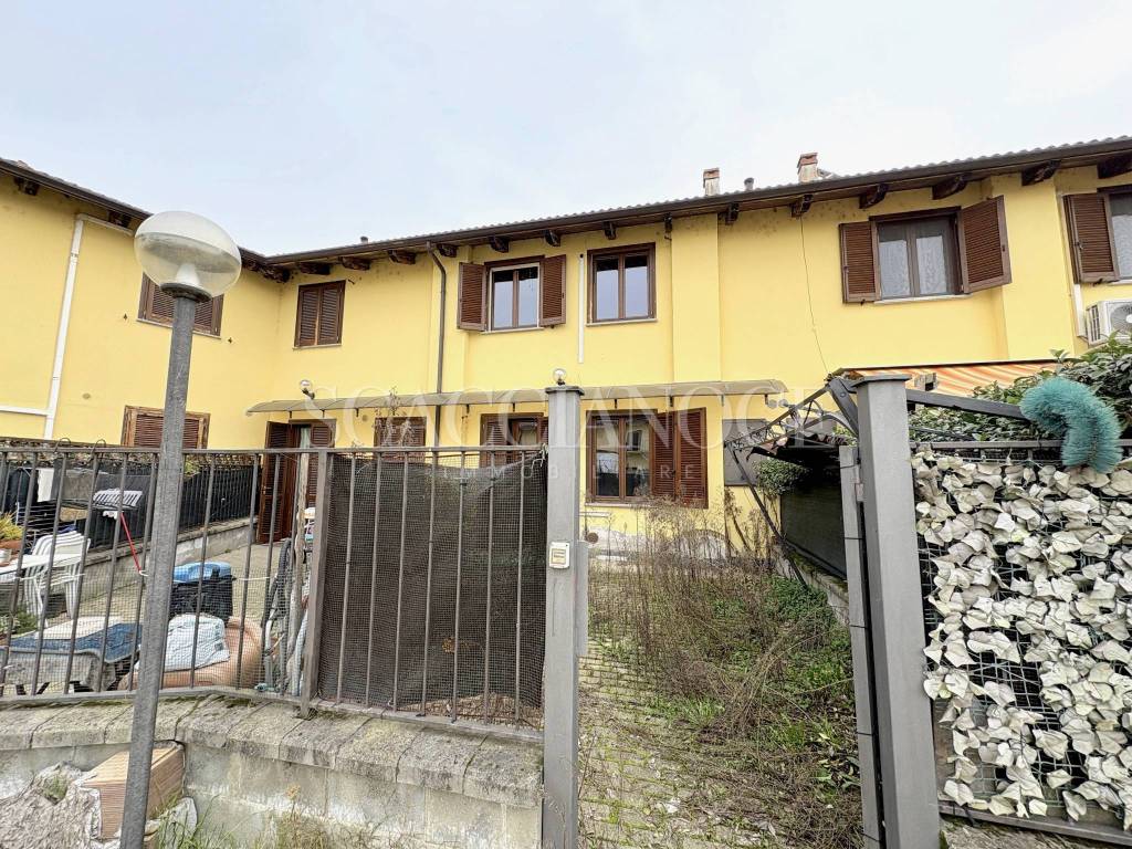 Villetta a schiera a Vercelli in Strada Vicinale del Rollone, 18 - Foto 2