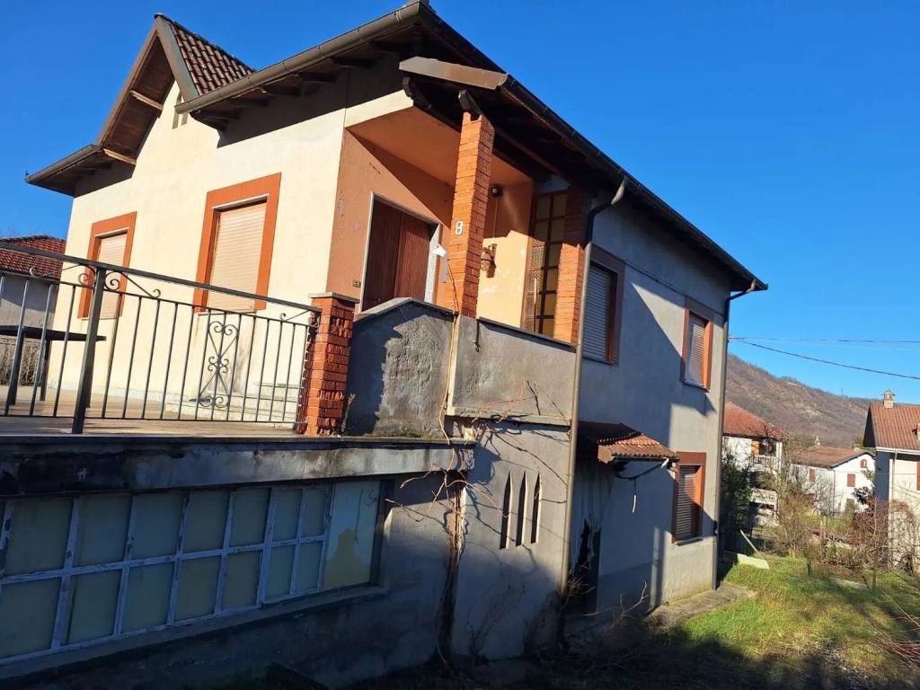 Villa a Arquata scrivia in Strada Per Sottovalle - Foto 2