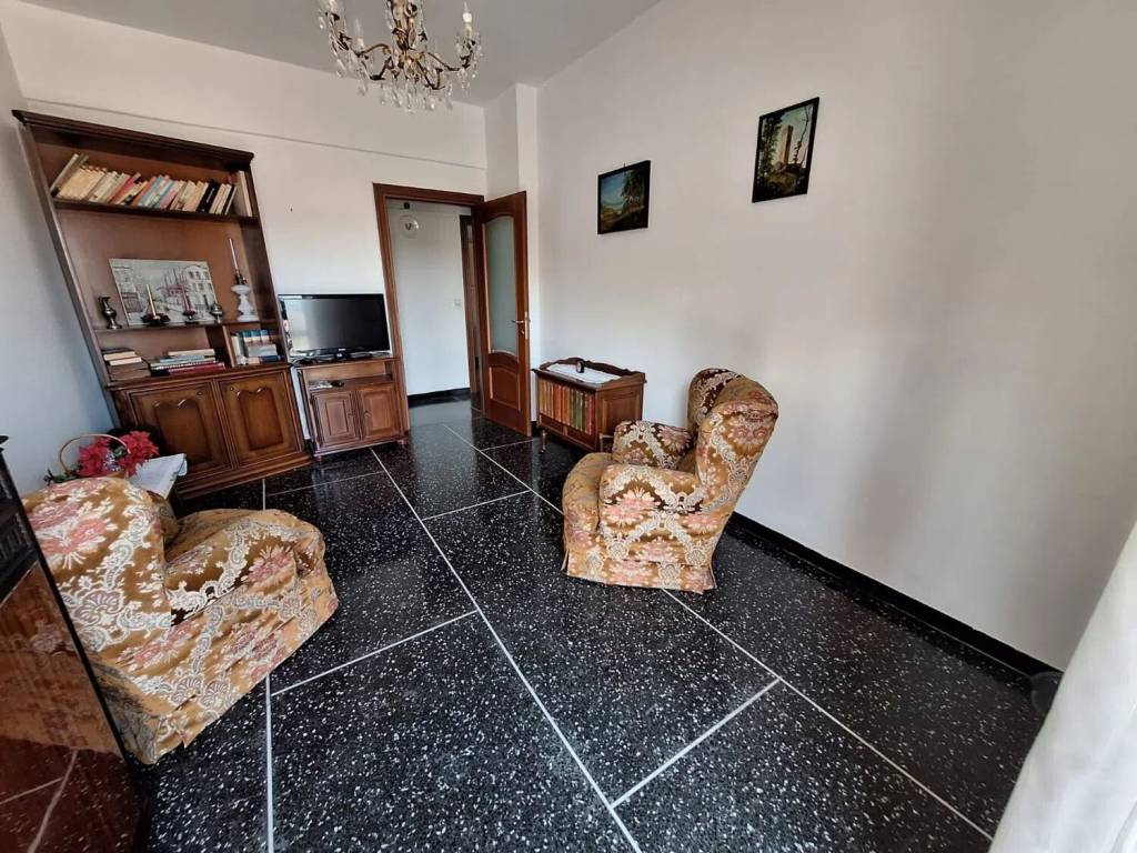 Appartamento a Arquata scrivia in Viale Italia - Foto 4