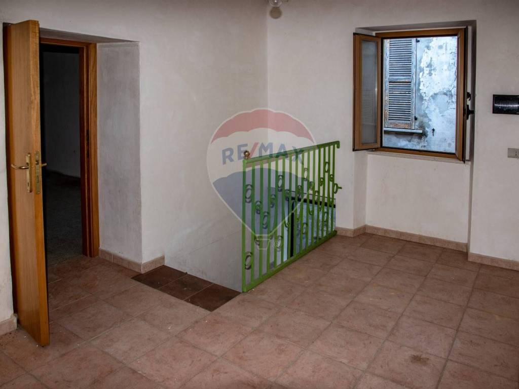 Casa indipendente a Pianella in VIA MONTE GRAPPA, 6 - Foto 2