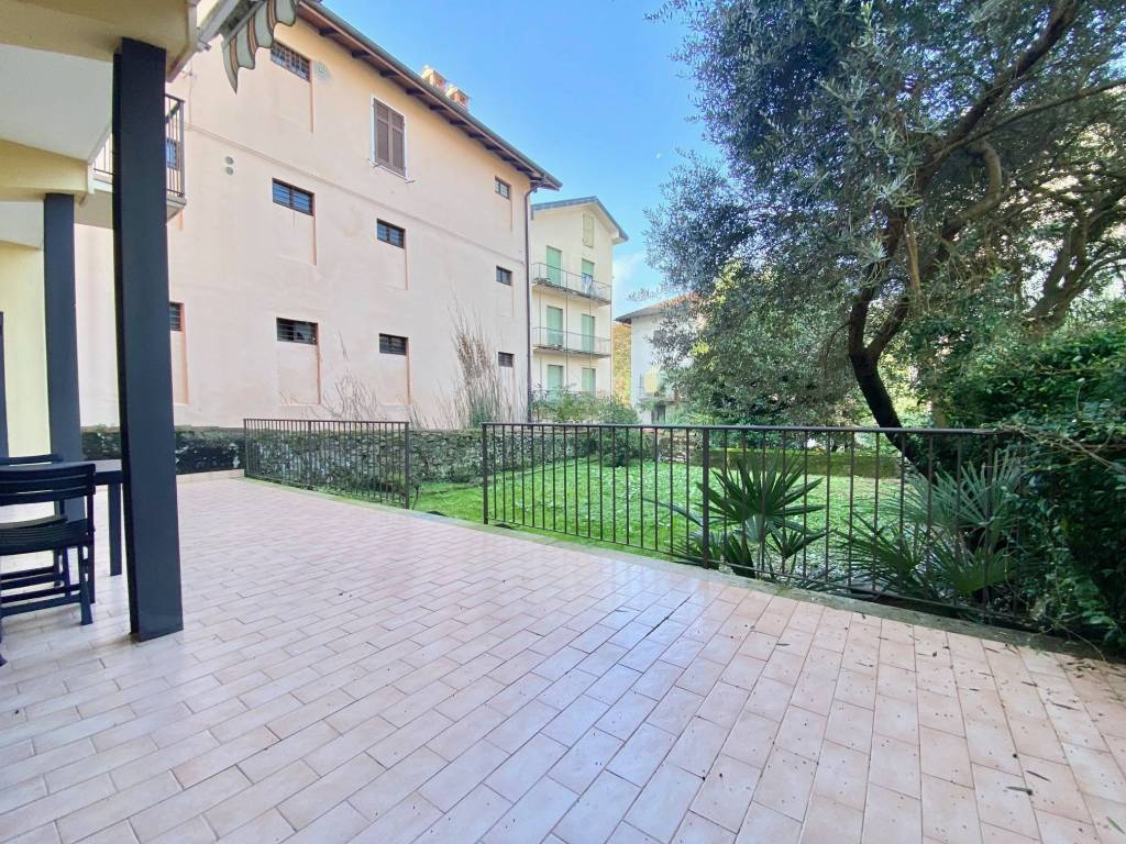 Villa a Stresa in Via Antonio Rosmini - Foto 2