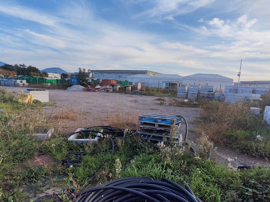 Terreno a Viterbo in Via dell'Industria - Foto 2