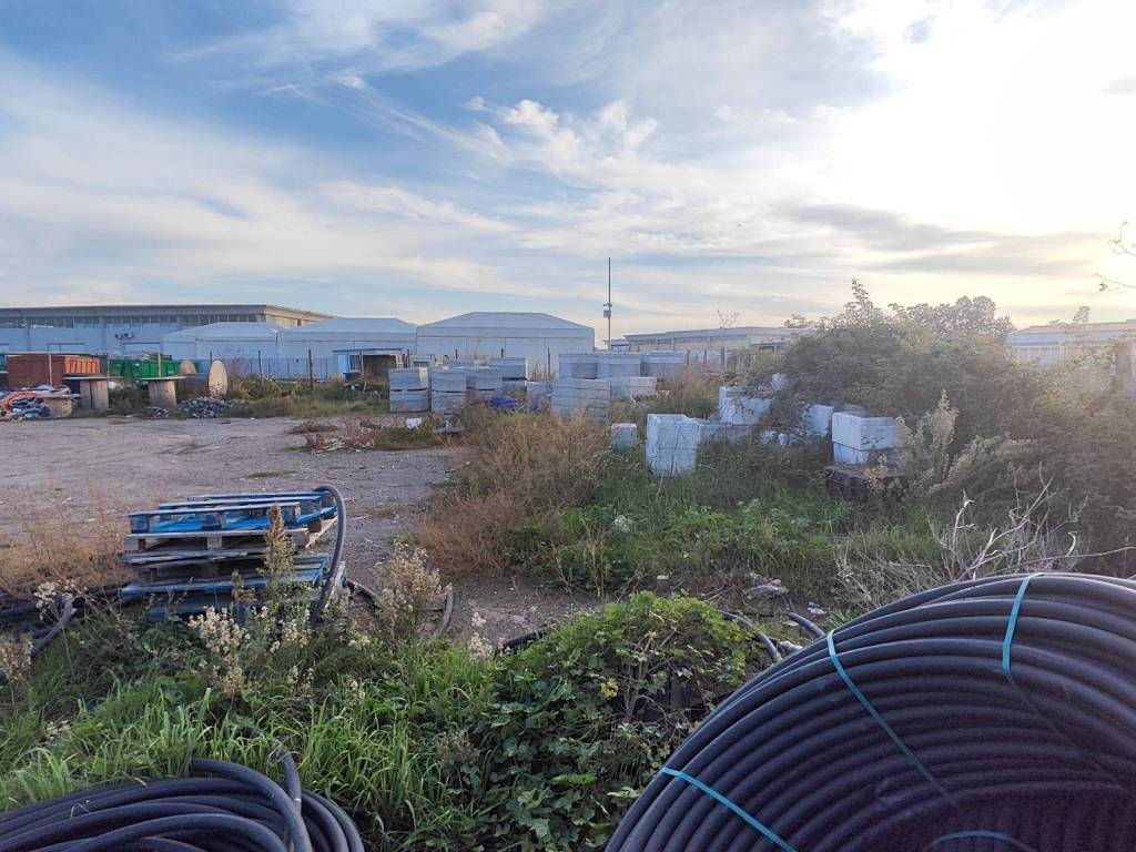 Terreno a Viterbo in Via dell'Industria - Foto 3