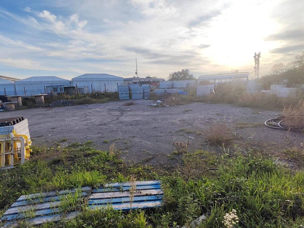 Terreno a Viterbo in Via dell'Industria - Foto 4