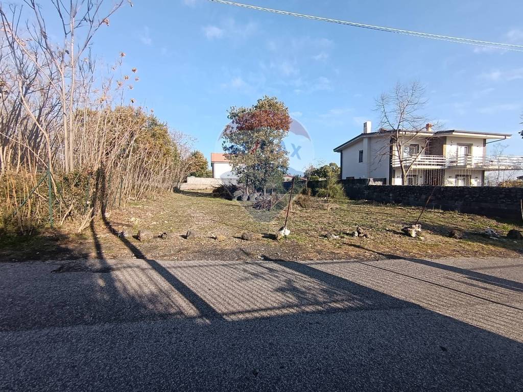 Terreno a Nicolosi in via siracusa - Foto 3