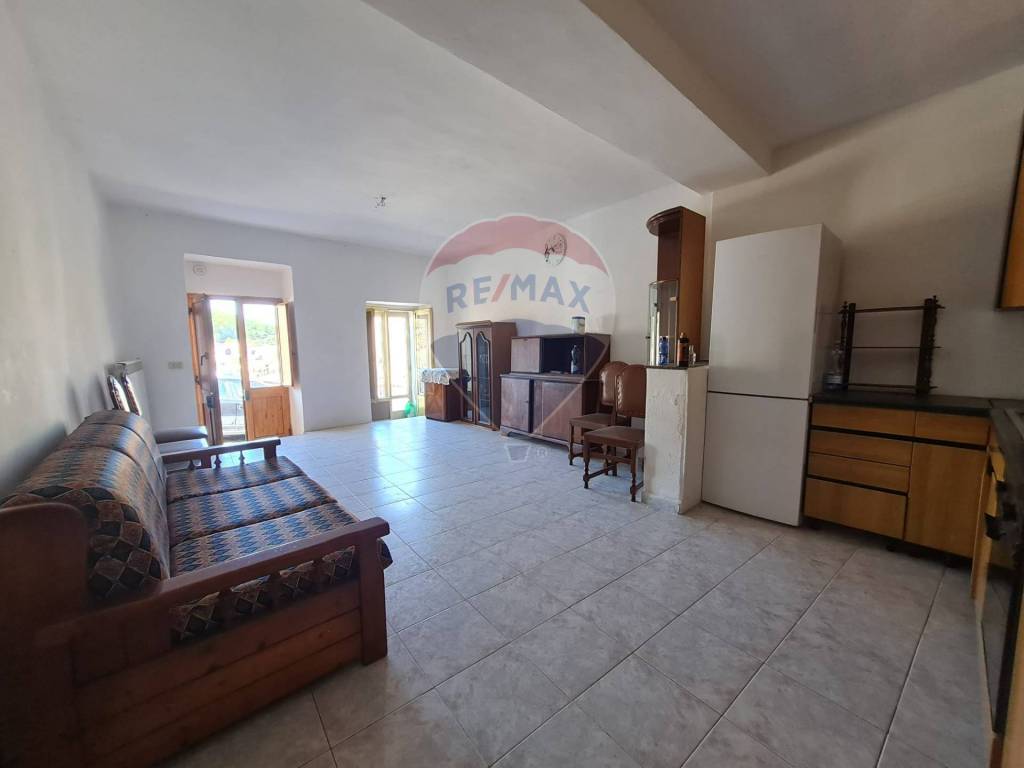 Casa indipendente a Buccheri in Via Galliano, 25 - Foto 4
