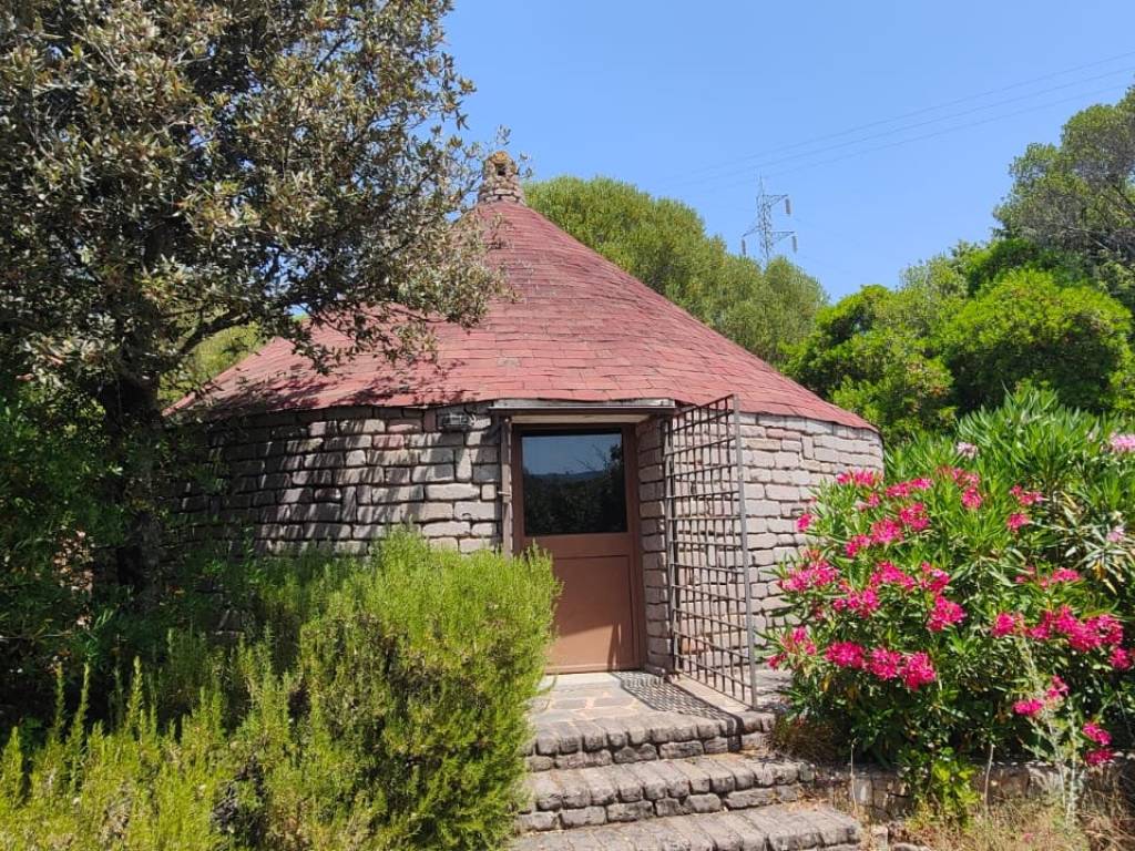 Rustico / casale a Aglientu in Strada Castelsardo-Santa Teresa Gallura - Foto 3
