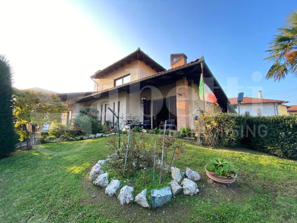 Villa a Bra in Viale Costituzione - Foto 3