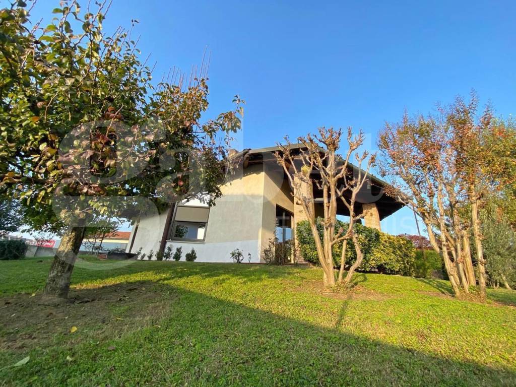 Villa a Bra in Viale Costituzione - Foto 5